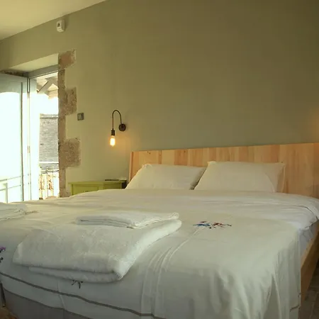Hébergement de vacances Mystic Stone House At The Ancient Of (adults Only) *