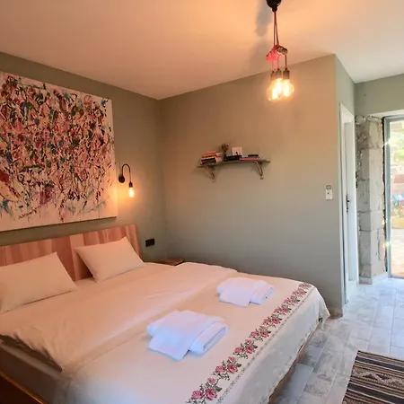 3 Oda Müstakil Tatil Evi * Behram